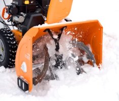 6 советов, чтобы снег на дачном участке не превратился в проблему